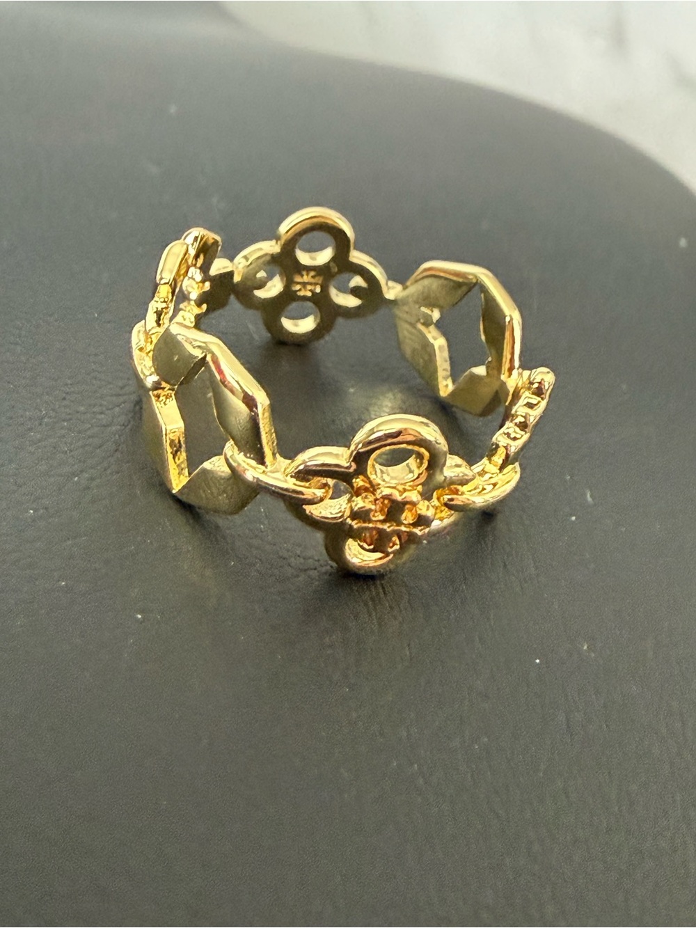 Tory Burch | Gold Plated Floral Link Statement Ring | Size 8 - Picture 3 of 5